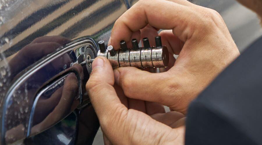 Professional gutter cleaning in Caledonia, WI